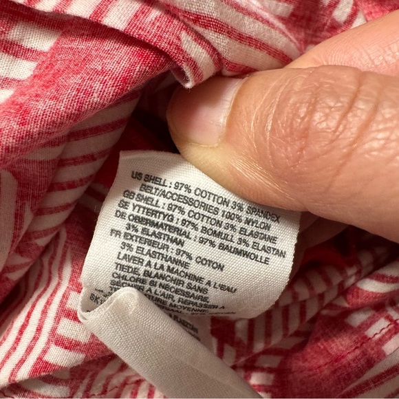 3/$32 H&M Red White Sleeveless Fitted Top Size 4 - Picture 4 of 6